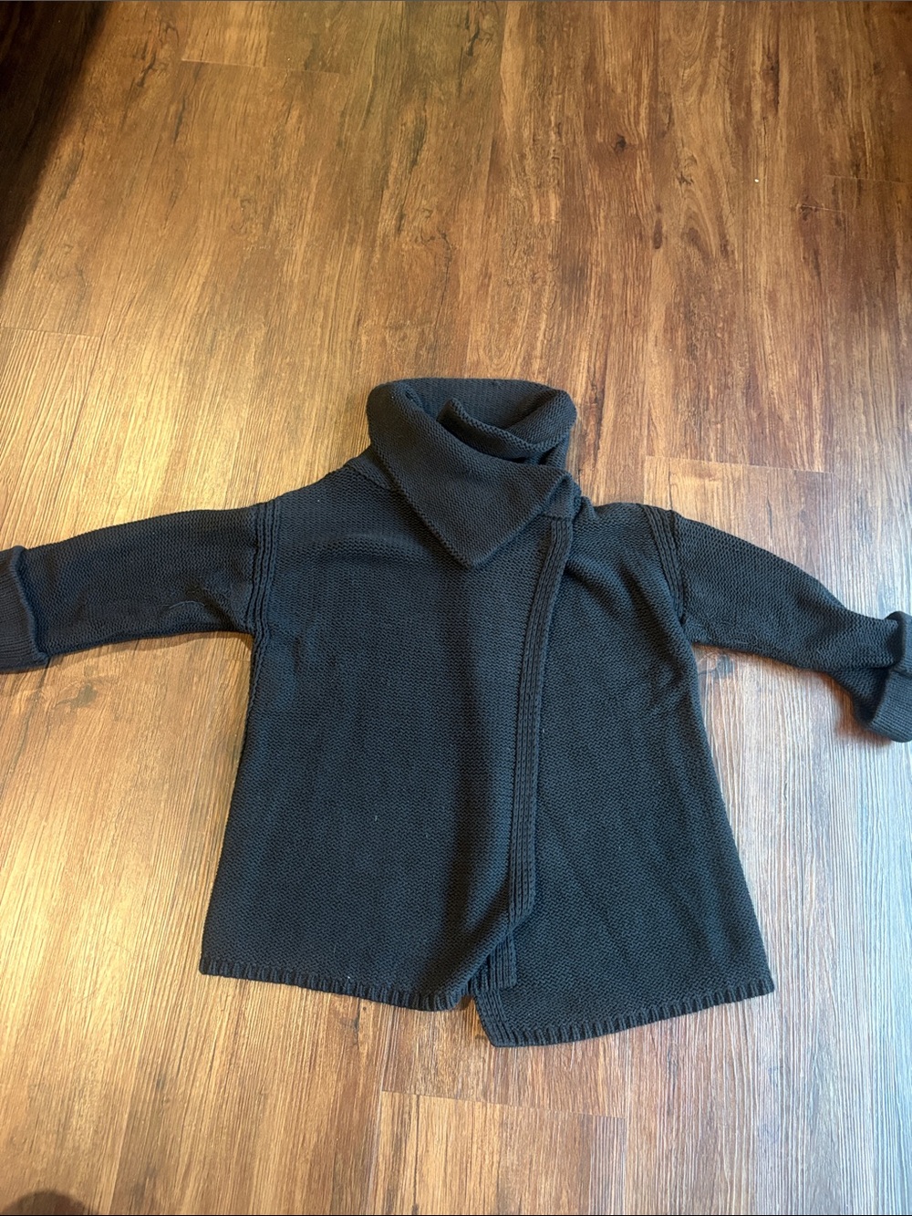 Old Navy Black Knit Funnel Neck Cardigan. Top side snap.